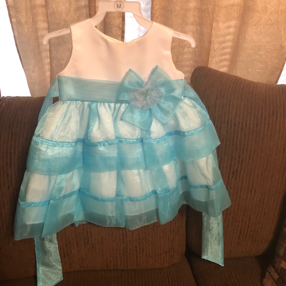 Beautiful Dress - White/Blue